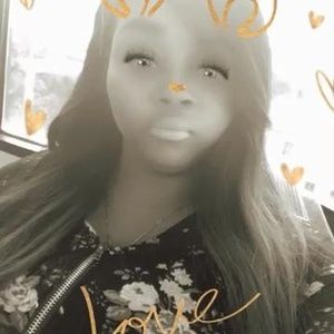 Meet your Posher, Shani